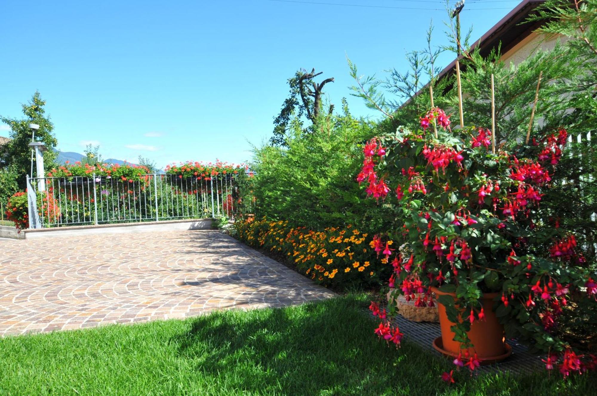 Agritur Le Pergolette Villa Tassullo Екстериор снимка